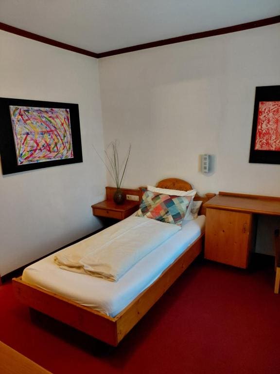 Standard Single Room room - Image 2
