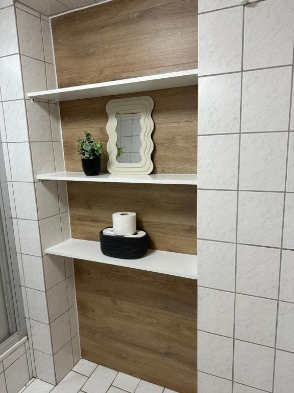 Double Room with Private Bathroom room - Image 3