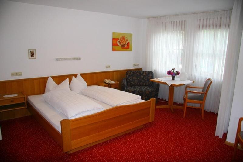 Double Room with Balcony room - Image 1