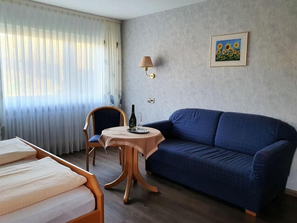 Large Double Room room - Image 2