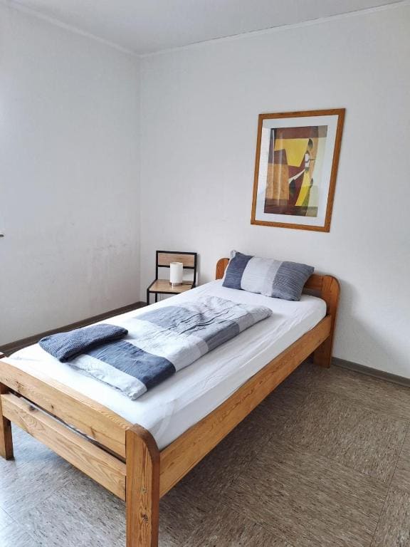 Room room - Image 1