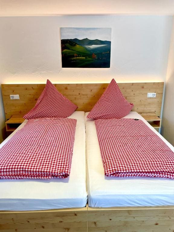 Double or Twin Room room - Image 2