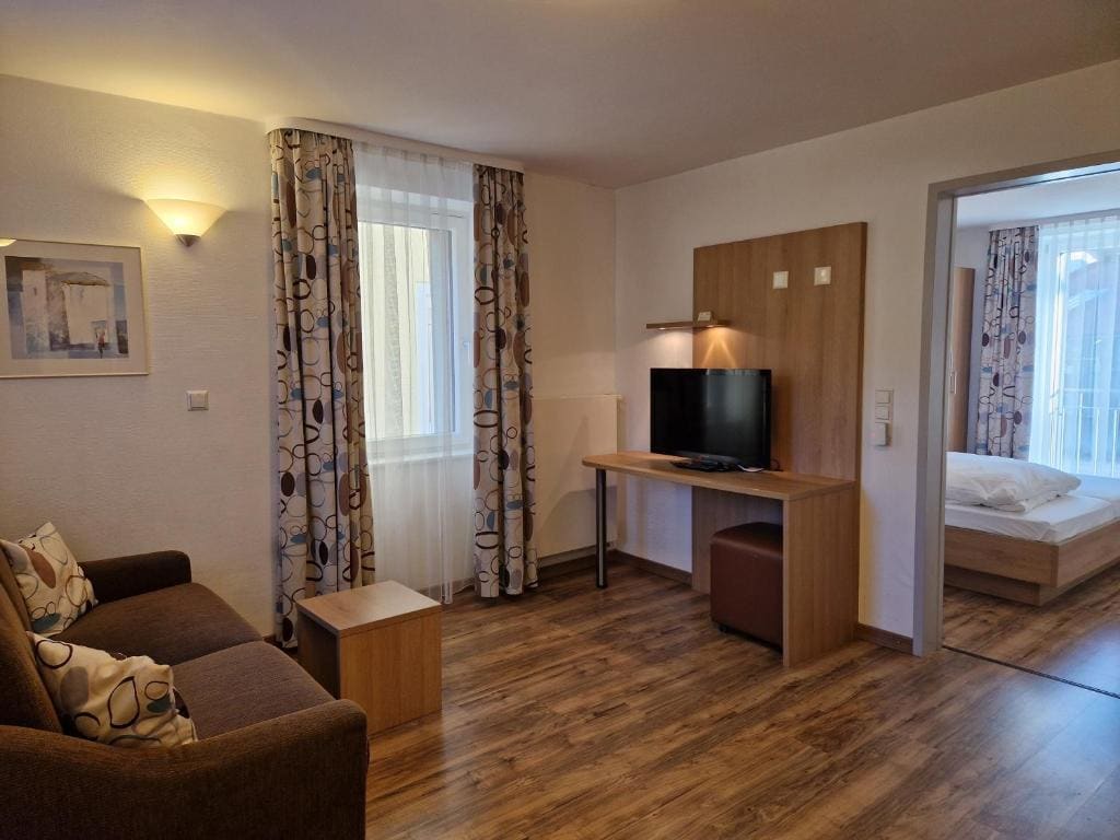 Comfort Apartment im Apartmenthaus room - Image 2