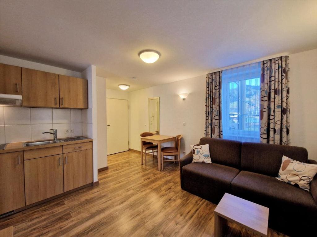 Comfort Apartment im Apartmenthaus room - Image 3