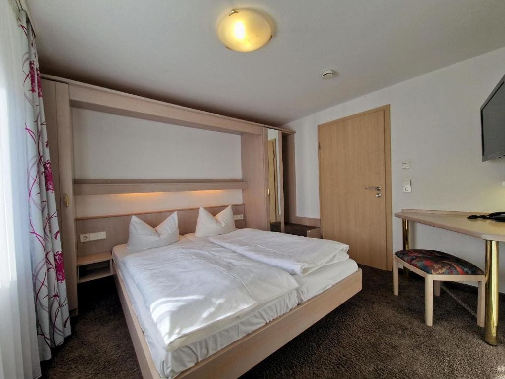 Economy Zimmer im Haupthaus room - Image 3