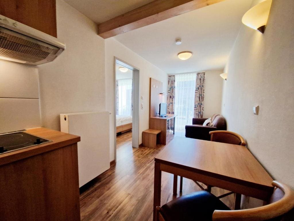 Superior Apartment im Apartmenthaus room - Image 2