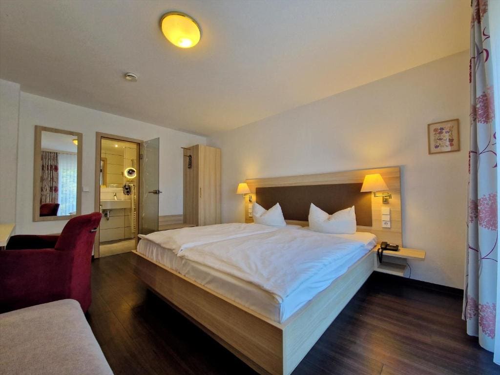 Superior Zimmer A im Haupthaus room - Image 2
