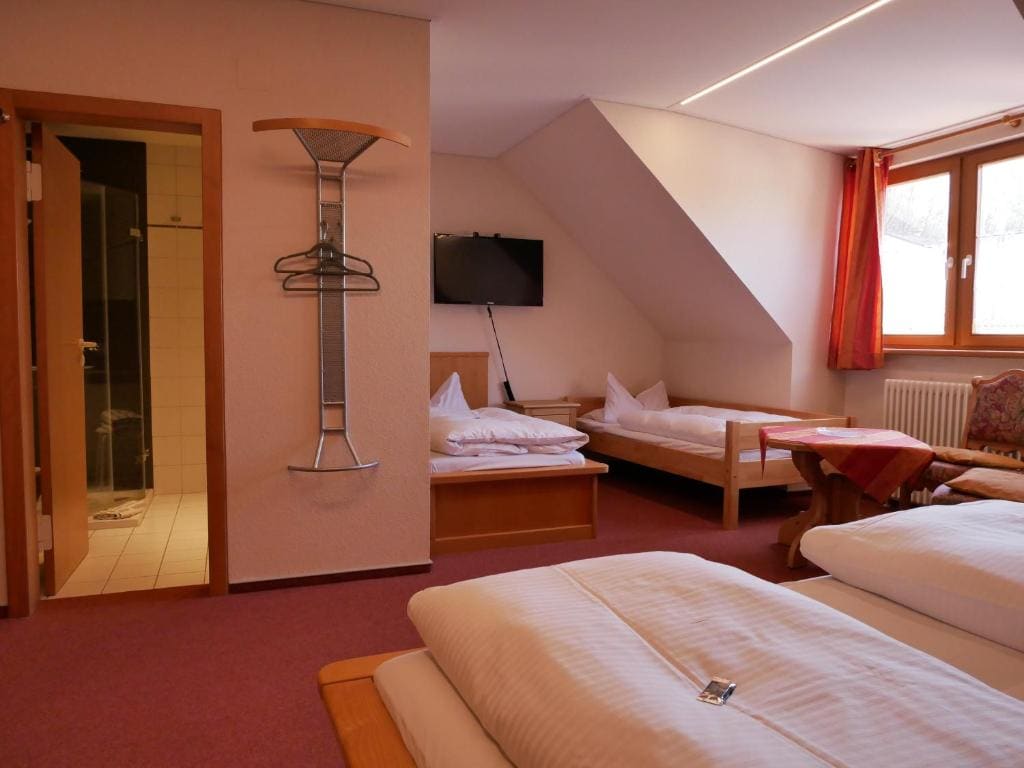 Quadruple Room room - Image 3