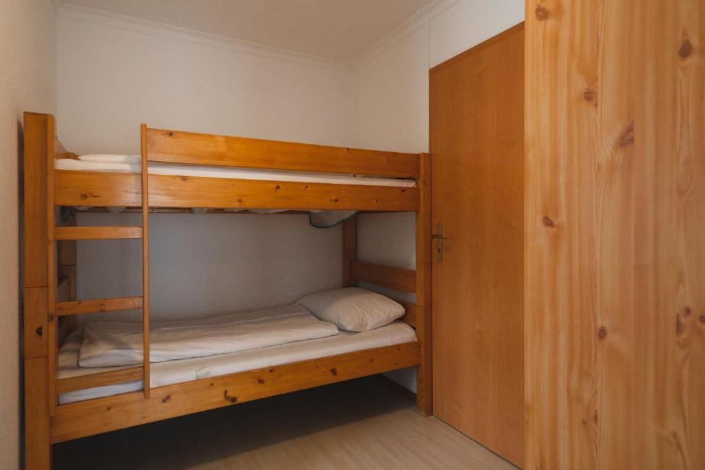 Comfort Family Room room - Image 2