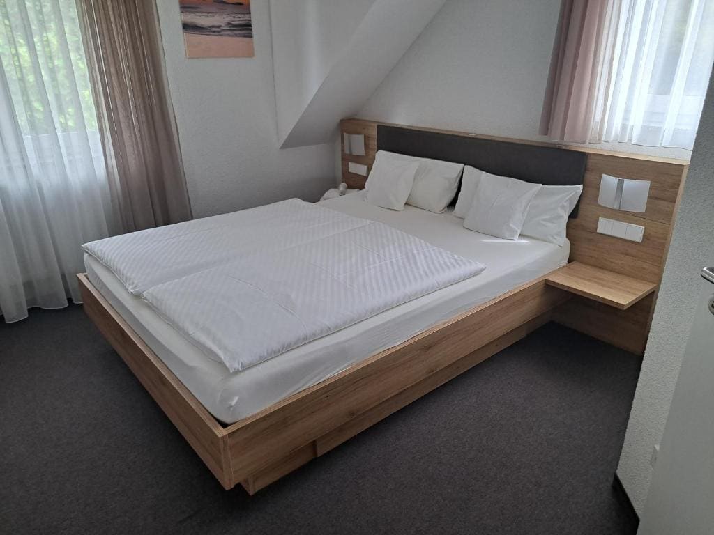 Comfort Double Room room - Image 3