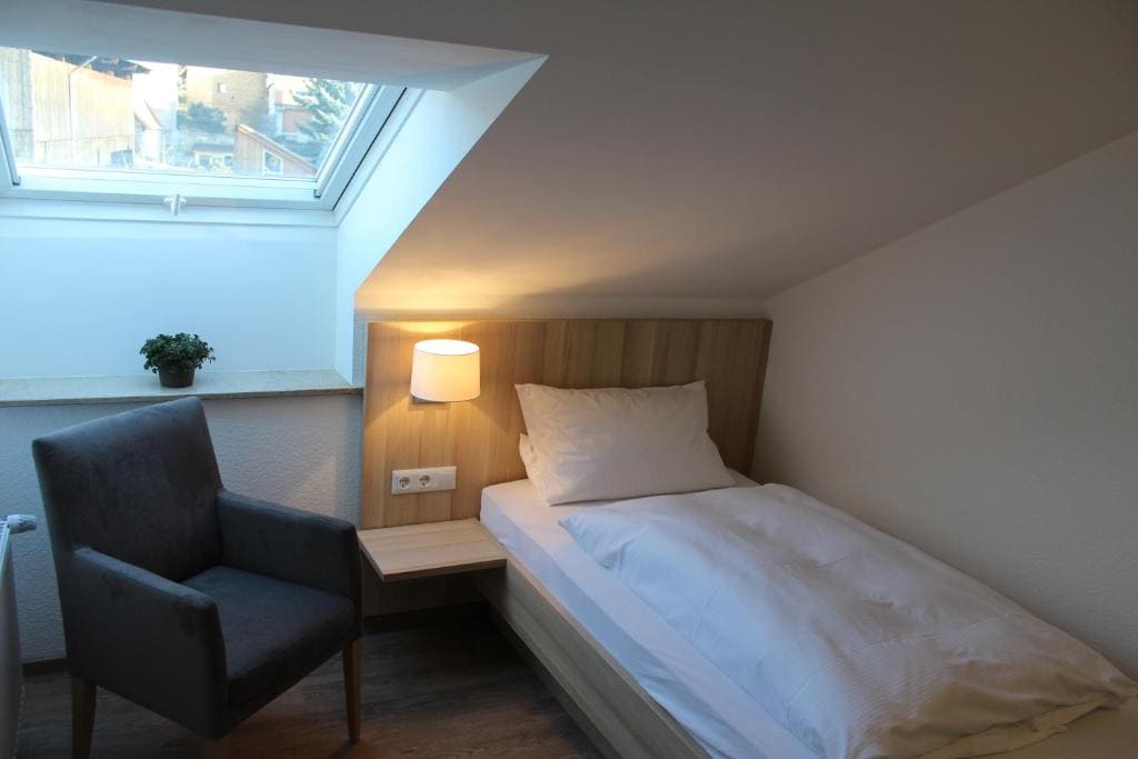 Budget Single Room room - Image 2