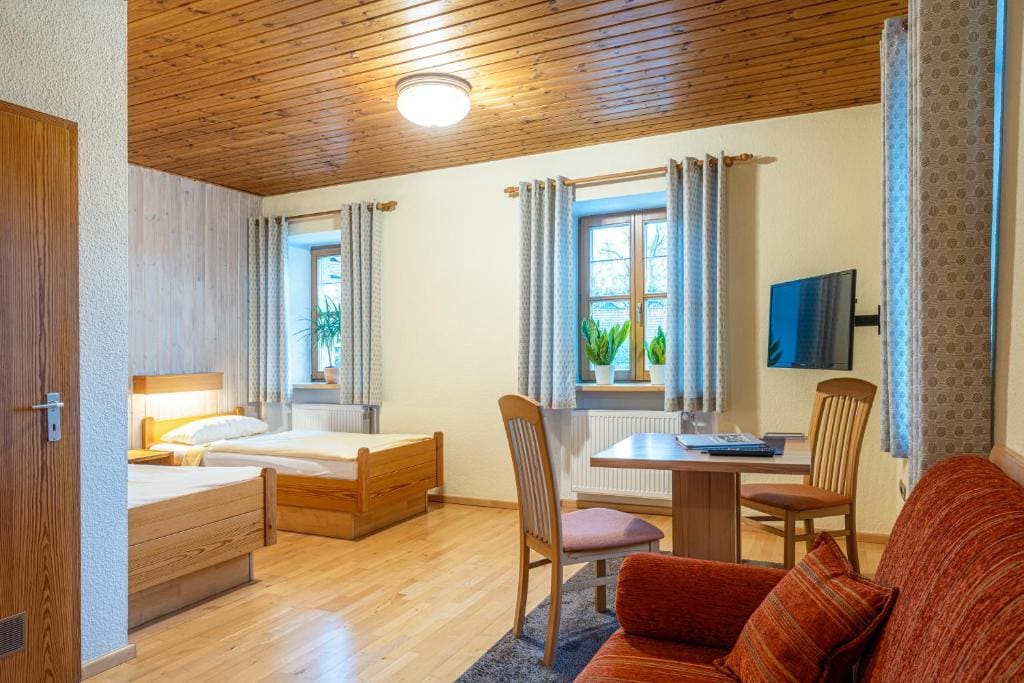 Double Room room - Image 2