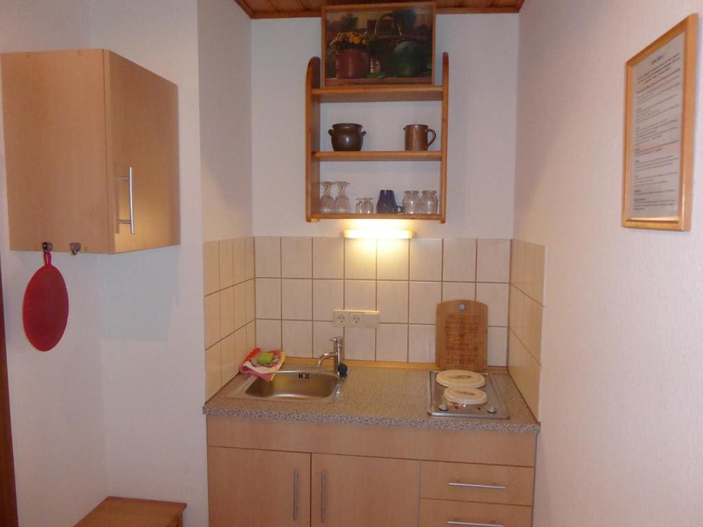 Studio with Balcony room - Image 3
