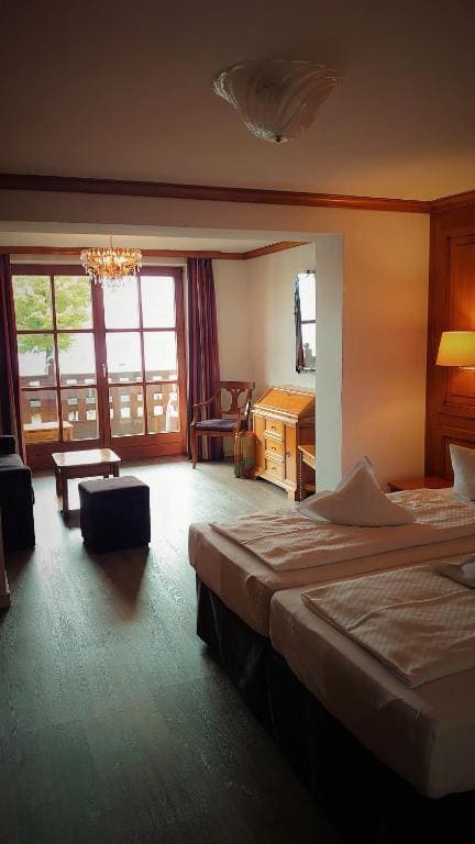 Comfort Room room - Image 1