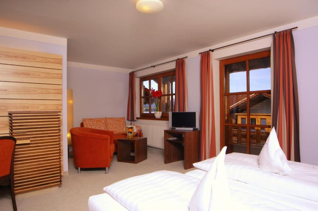 Comfort Room room - Image 2