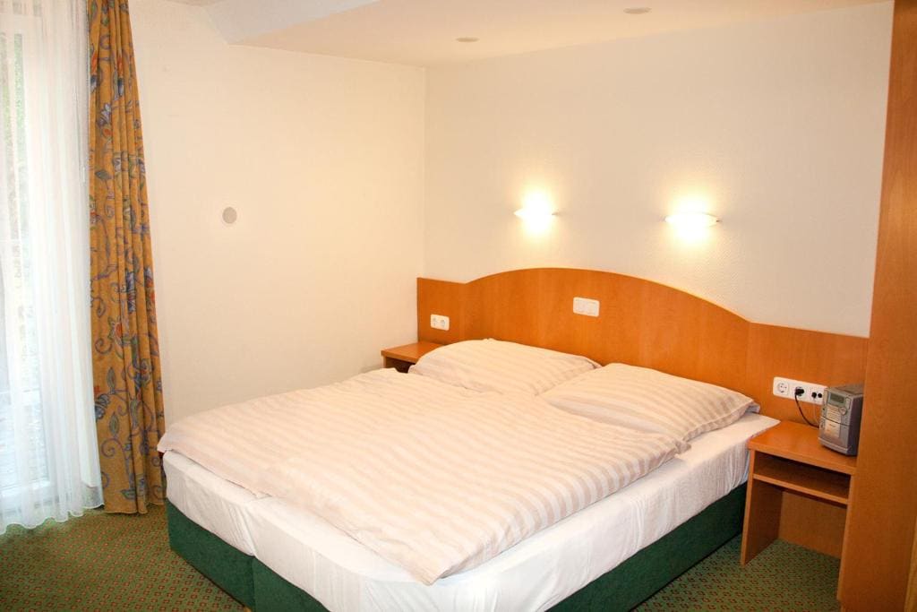 Quintuple Room room - Image 1