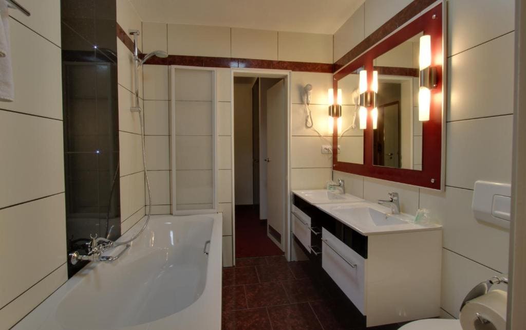 Double Room room - Image 2