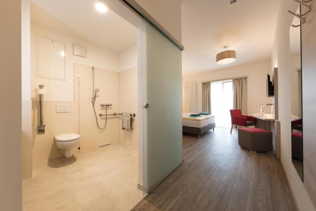 Double Room - Disability Access room - Image 2