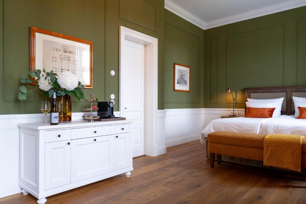 Large Double Room room - Image 3