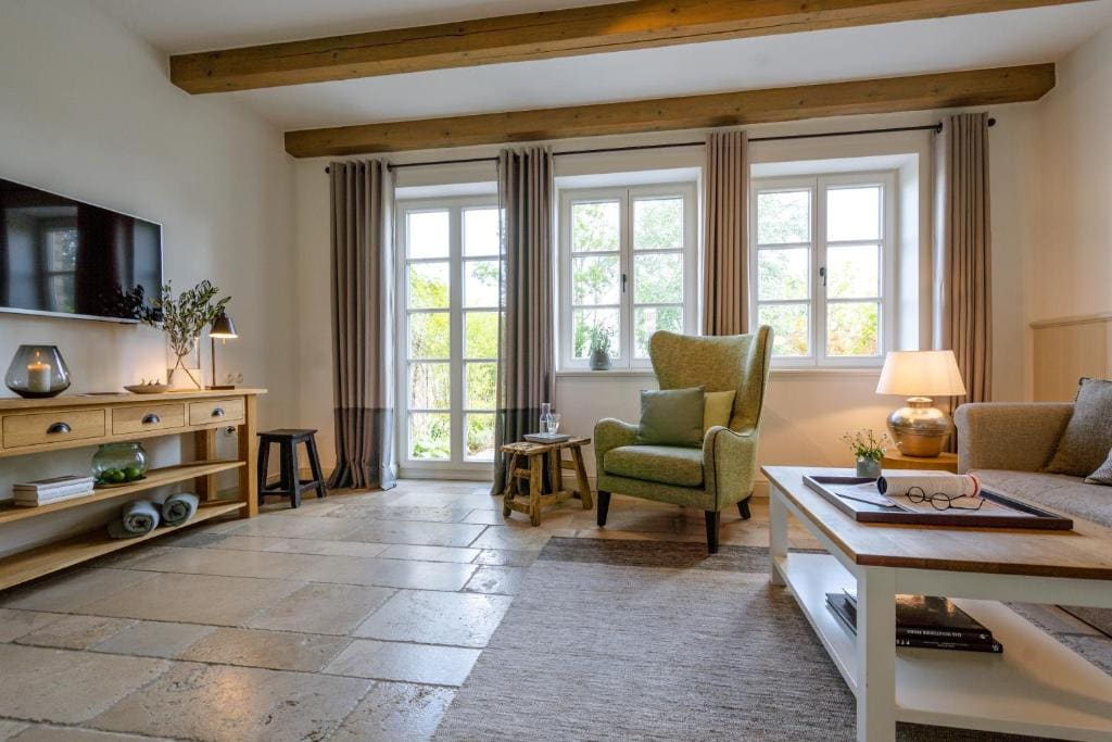 Standard Suite room - Image 1