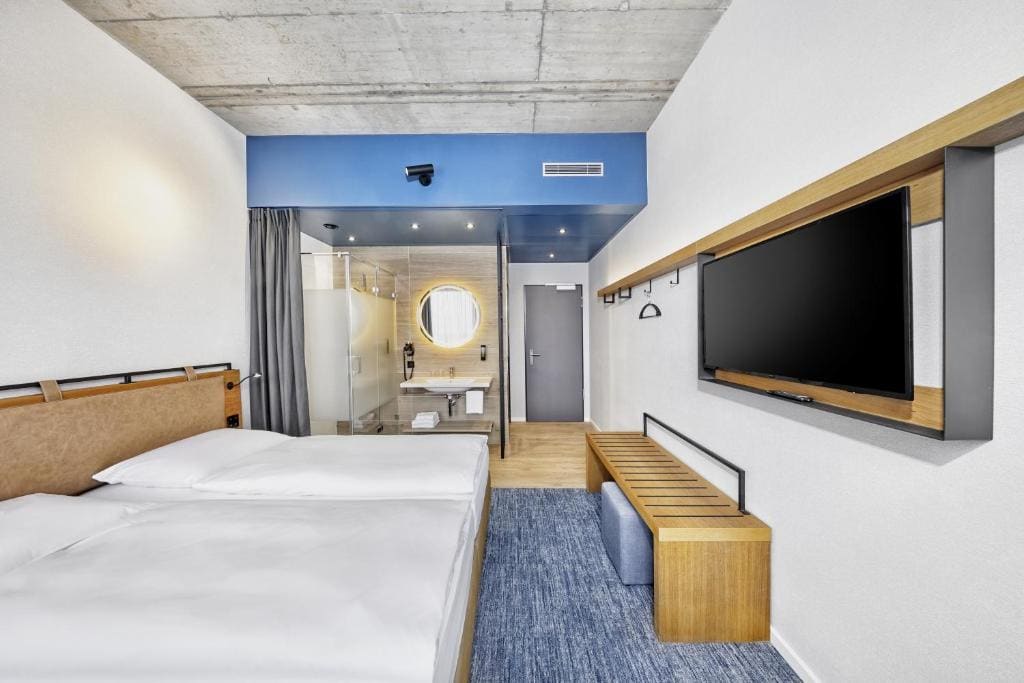 Comfort Twin Room room - Image 2