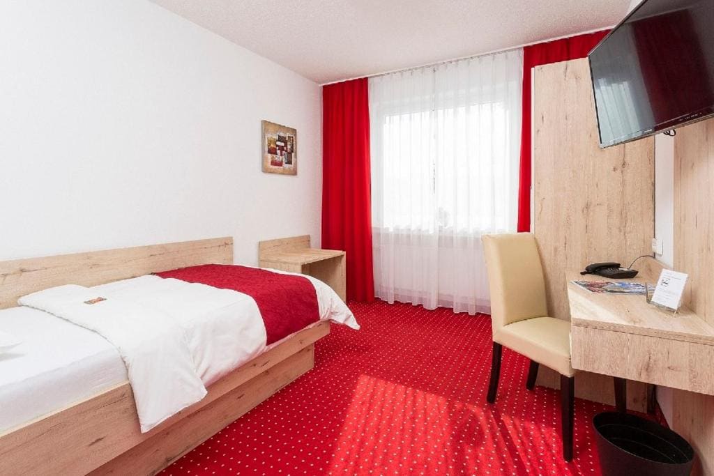 Comfort Single Room room - Image 1