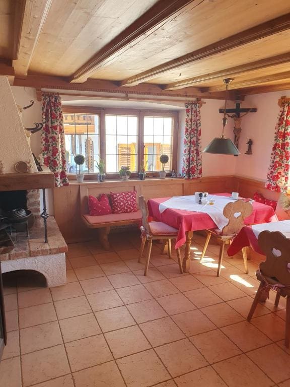 Double Room with Lake View room - Image 2