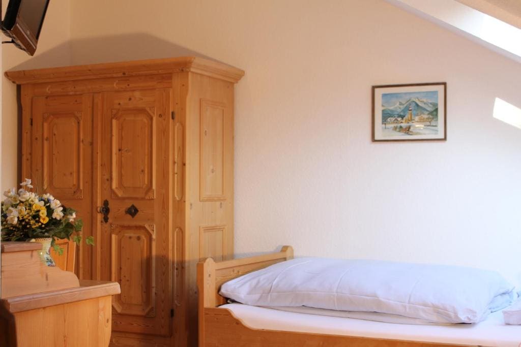 Double or Twin Room room - Image 2