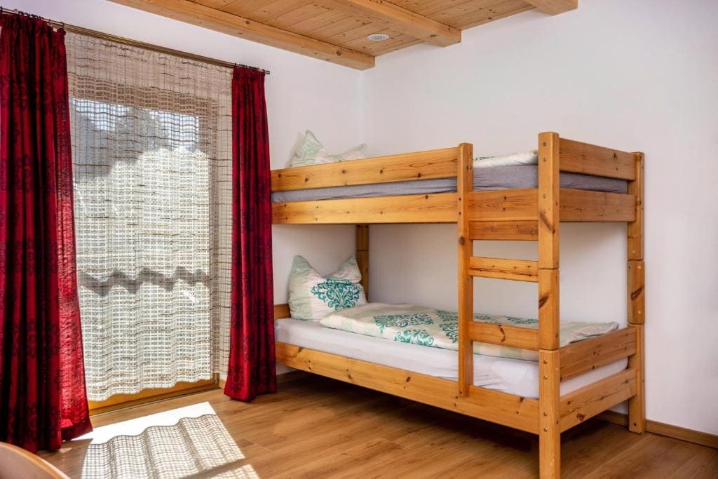Two-Bedroom Deluxe Apartment with Garden View room - Image 2
