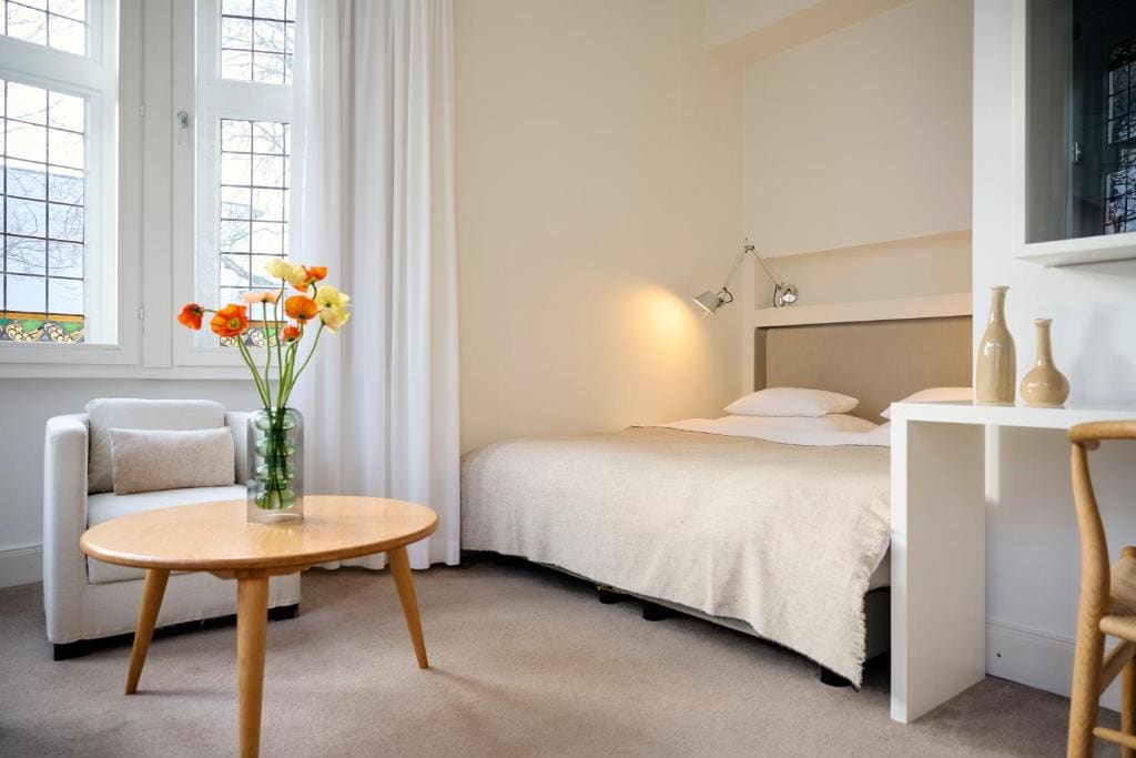 Deluxe Double Room room - Image 2