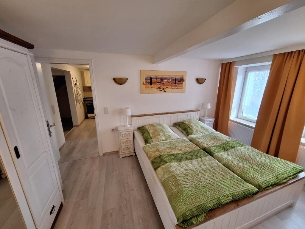 Junior Suite with Balcony room - Image 3