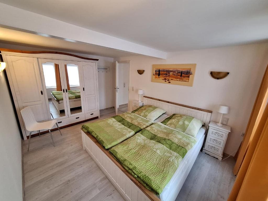 Junior Suite with Balcony room - Image 2