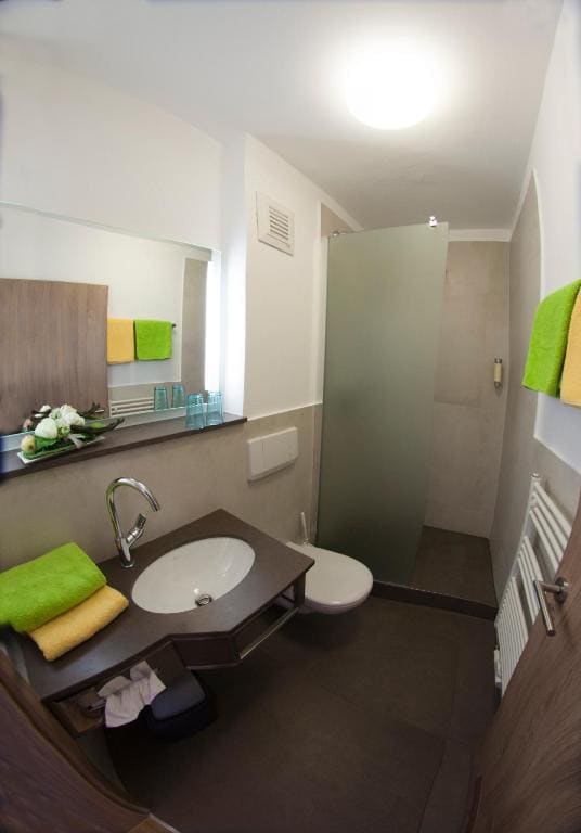 Comfort Double Room with Mountain View room - Image 3