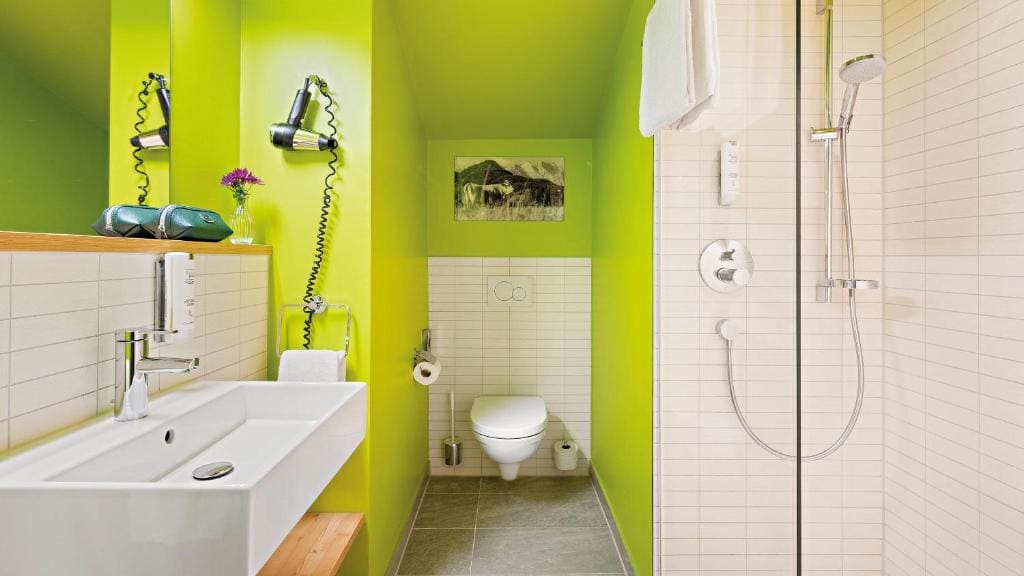 Standard Twin Room room - Image 1