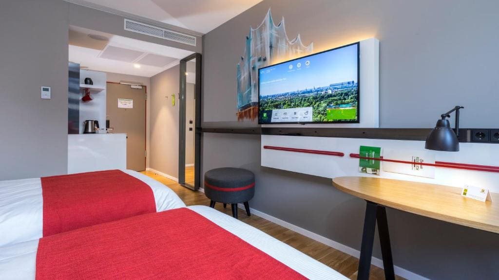Standard Twin Room room - Image 1