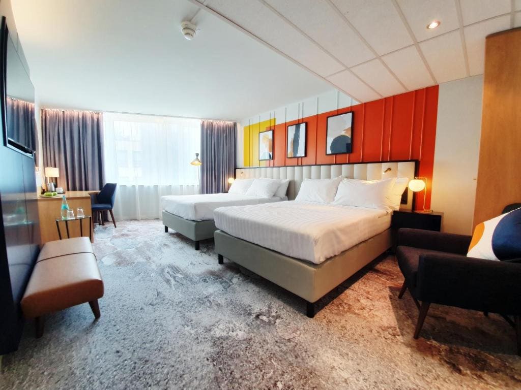 Premium Queen Room with Two Queen Beds room - Image 3
