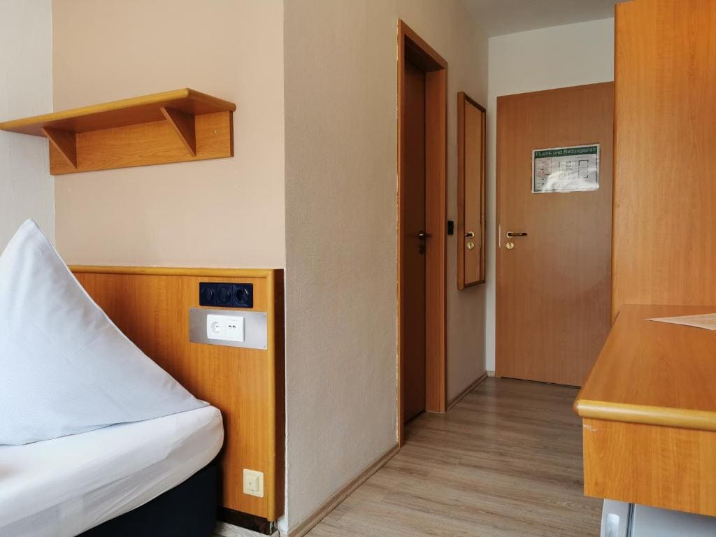 Single Room room - Image 2