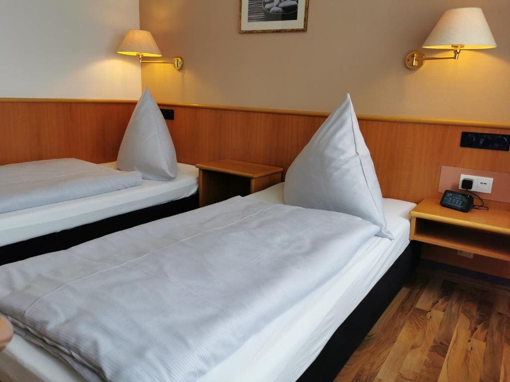 Standard Double Room room - Image 1