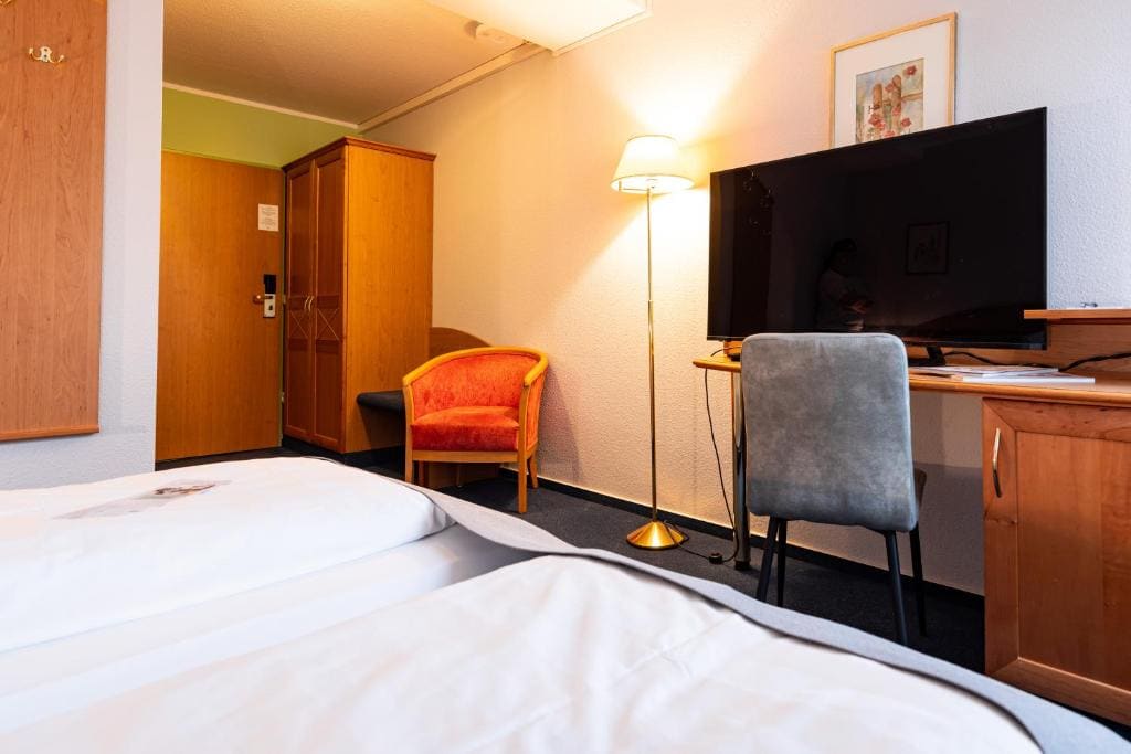 Standard Double Room room - Image 3