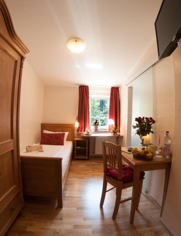 Single Room room - Image 3