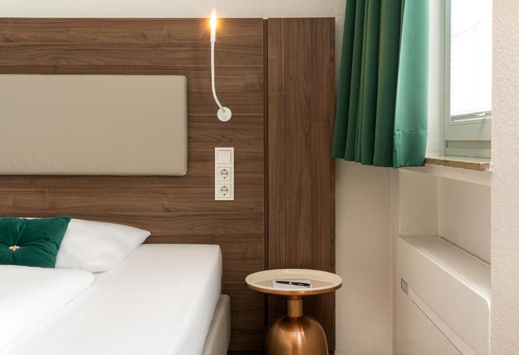 Deluxe Double Room room - Image 2
