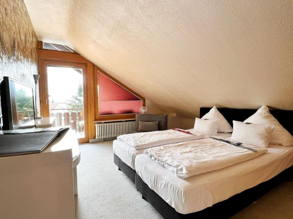 Apartment room - Image 1