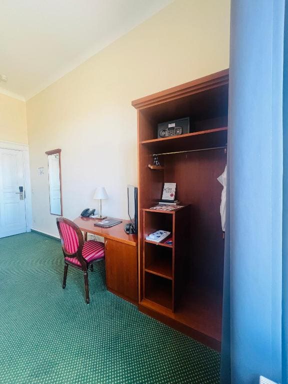 Standard Single Room room - Image 2