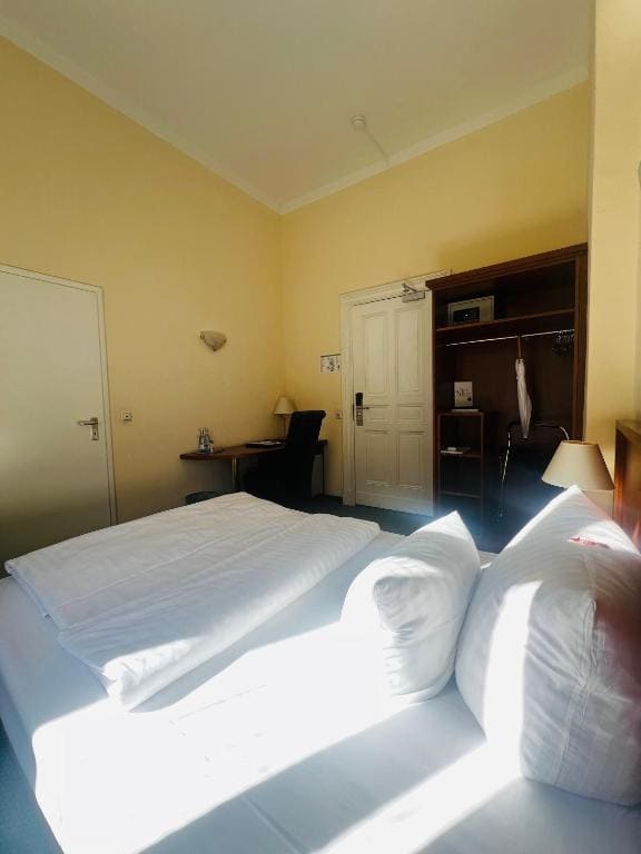 Standard Single Room room - Image 1