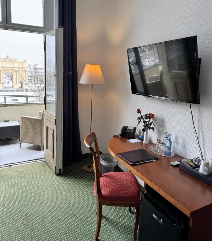 Standard Double Room room - Image 2