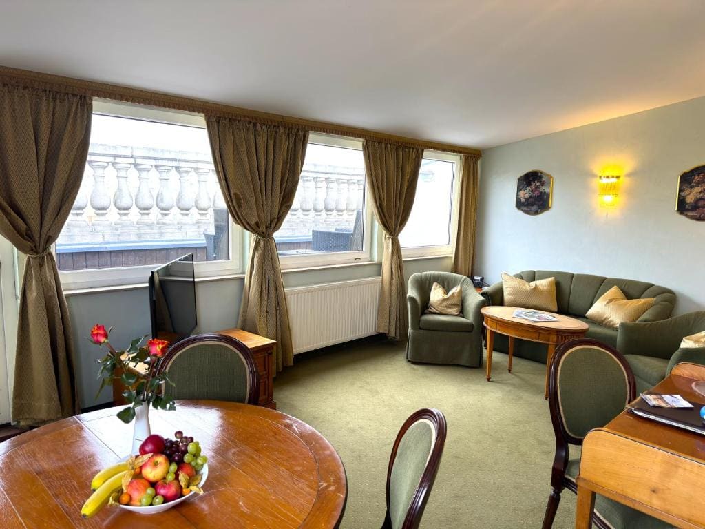 Palais Suite room - Image 1