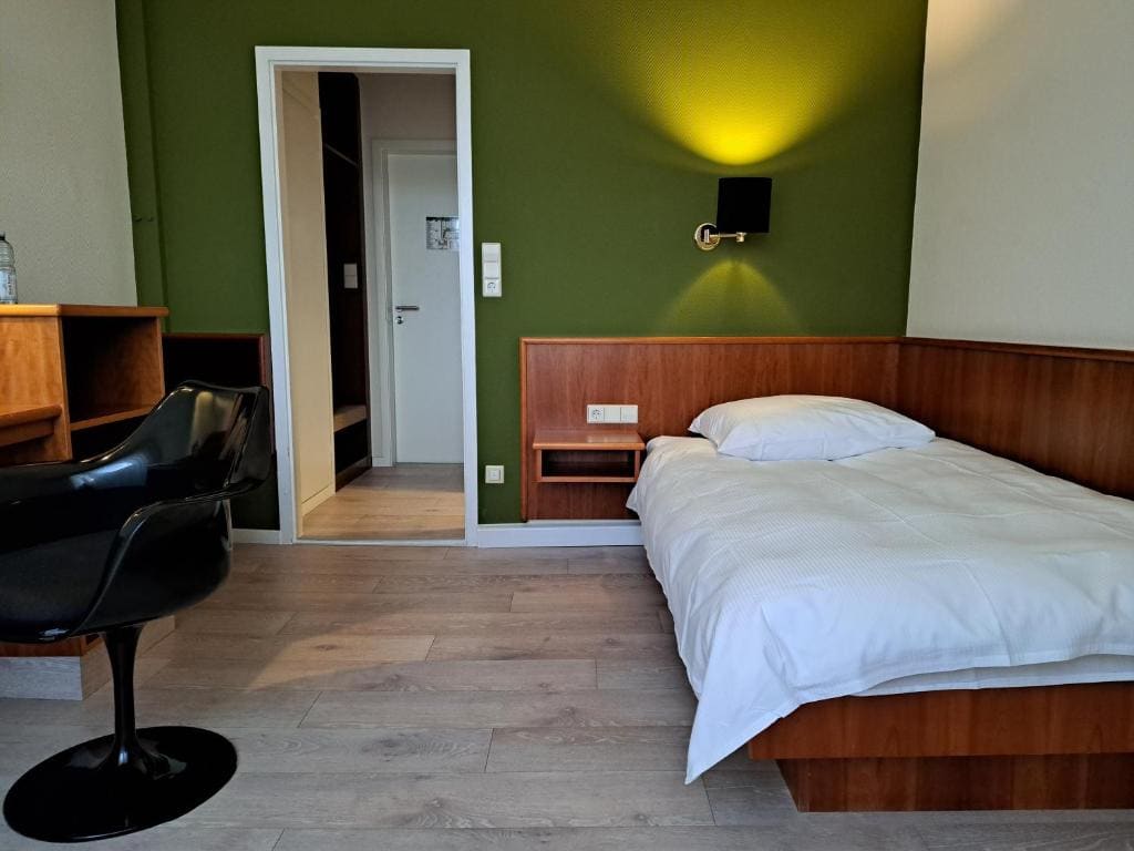 Standard Single Room room - Image 2