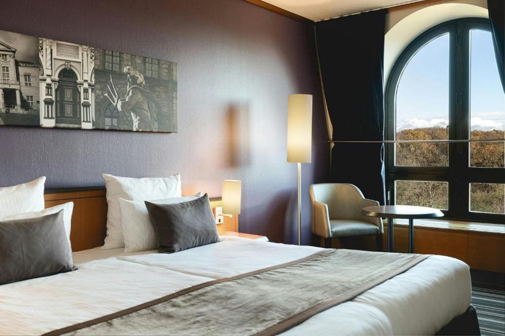 Deluxe Double Room room - Image 2