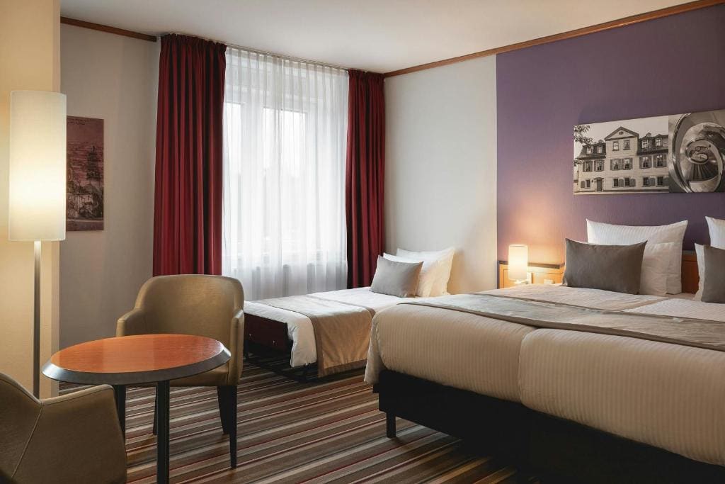 Superior Double Room with Extra Bed room - Image 3