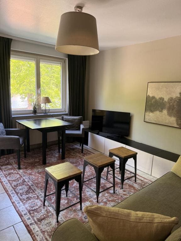 One-Bedroom Apartment with Balcony - Annex room - Image 3